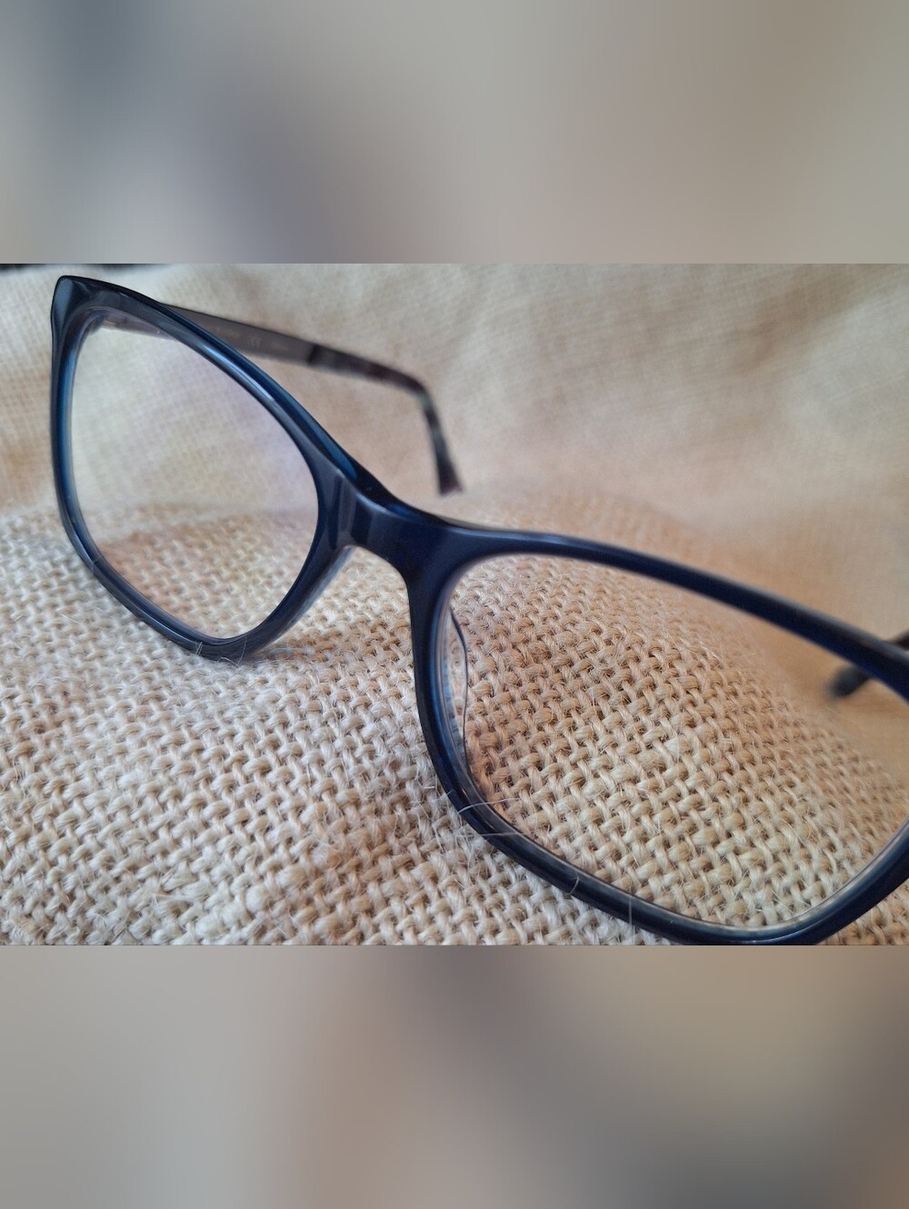 Issac Mizrahi Eyeglass Frames